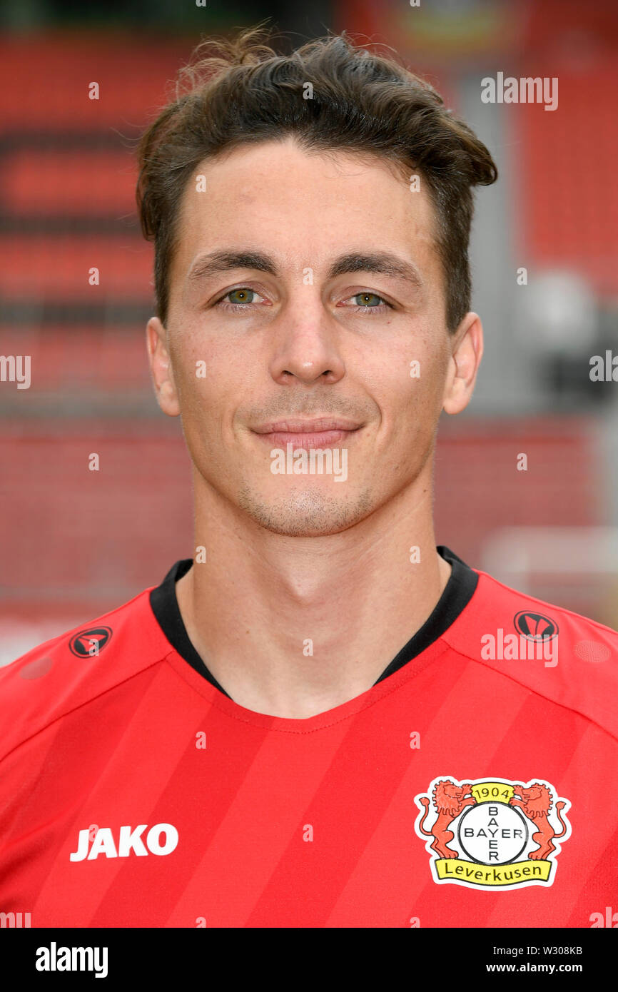 Leverkusen Germany 11th July 2019 The Leverkusen Midfielder Julian Baumgartlinger Poses For A Photo During The Presentation Of The Bayer Leverkusen Team For The Upcoming First Bundesliga Season In The Bayarena Credit