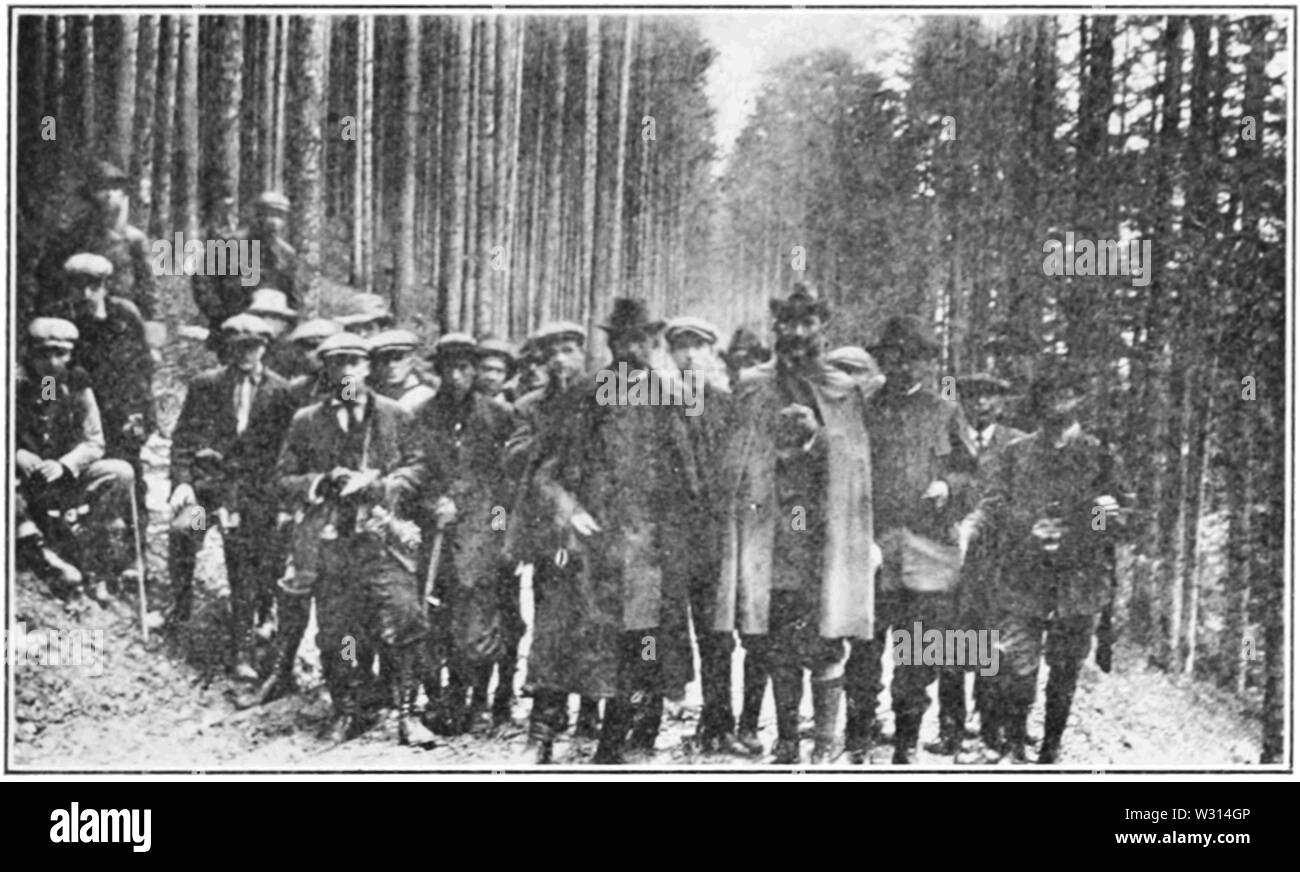 PSM V83 D601 American forestry students with german foresters Stock Photo