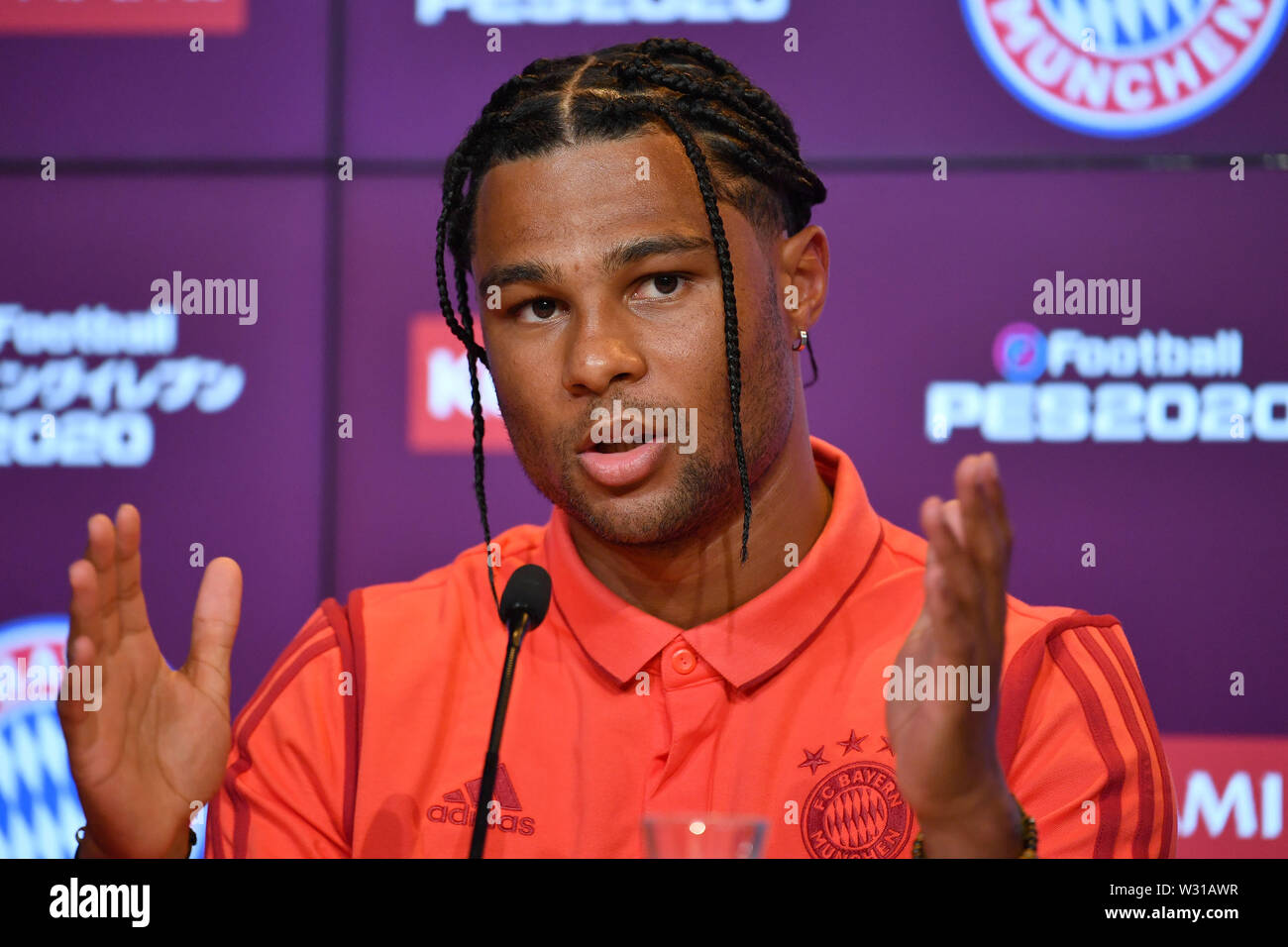 Serge Gnabry Bayern Munich With New Hairstyle Rastafrisur Single Image Single Motif Portrait Portrait Portrait Pro Evolution Soccer Is The Name Of The Soccer Simulation By Manufacturer Konami Everything New In The