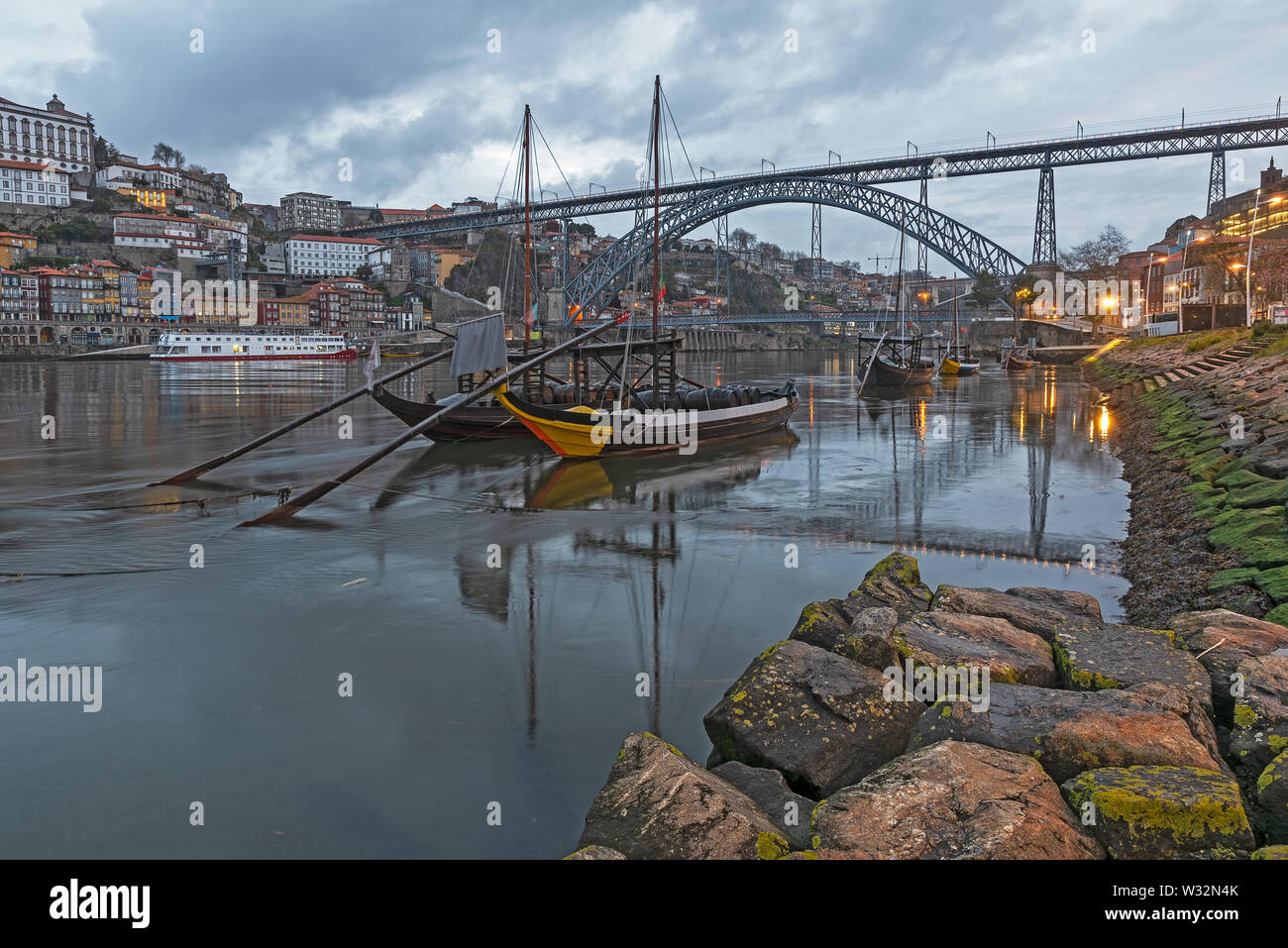 Rabelo douro valley hi-res stock photography and images - Alamy