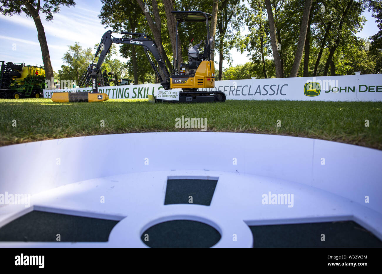 John deere excavator hires stock photography and images Alamy