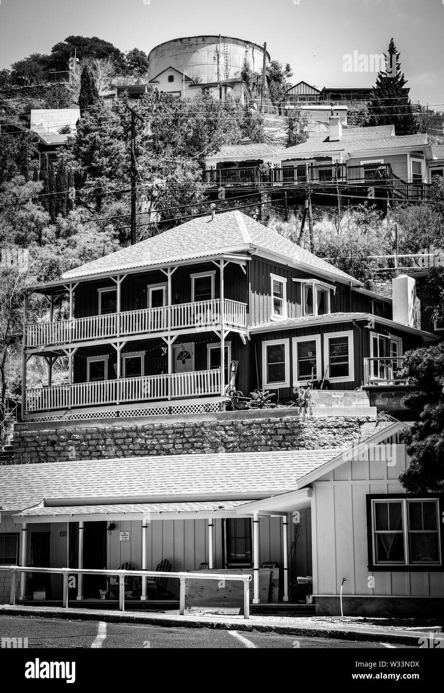 Structures yellow Black and White Stock Photos & Images - Alamy