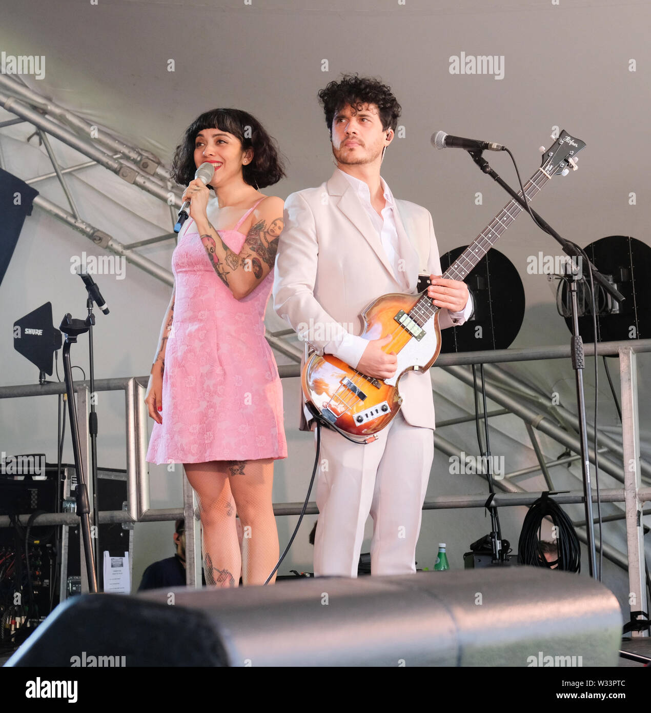 Mon Laferte Singer High Resolution Stock Photography And Images Alamy Mon Laferte Singer High Resolution Stock Photography And Images Alamy