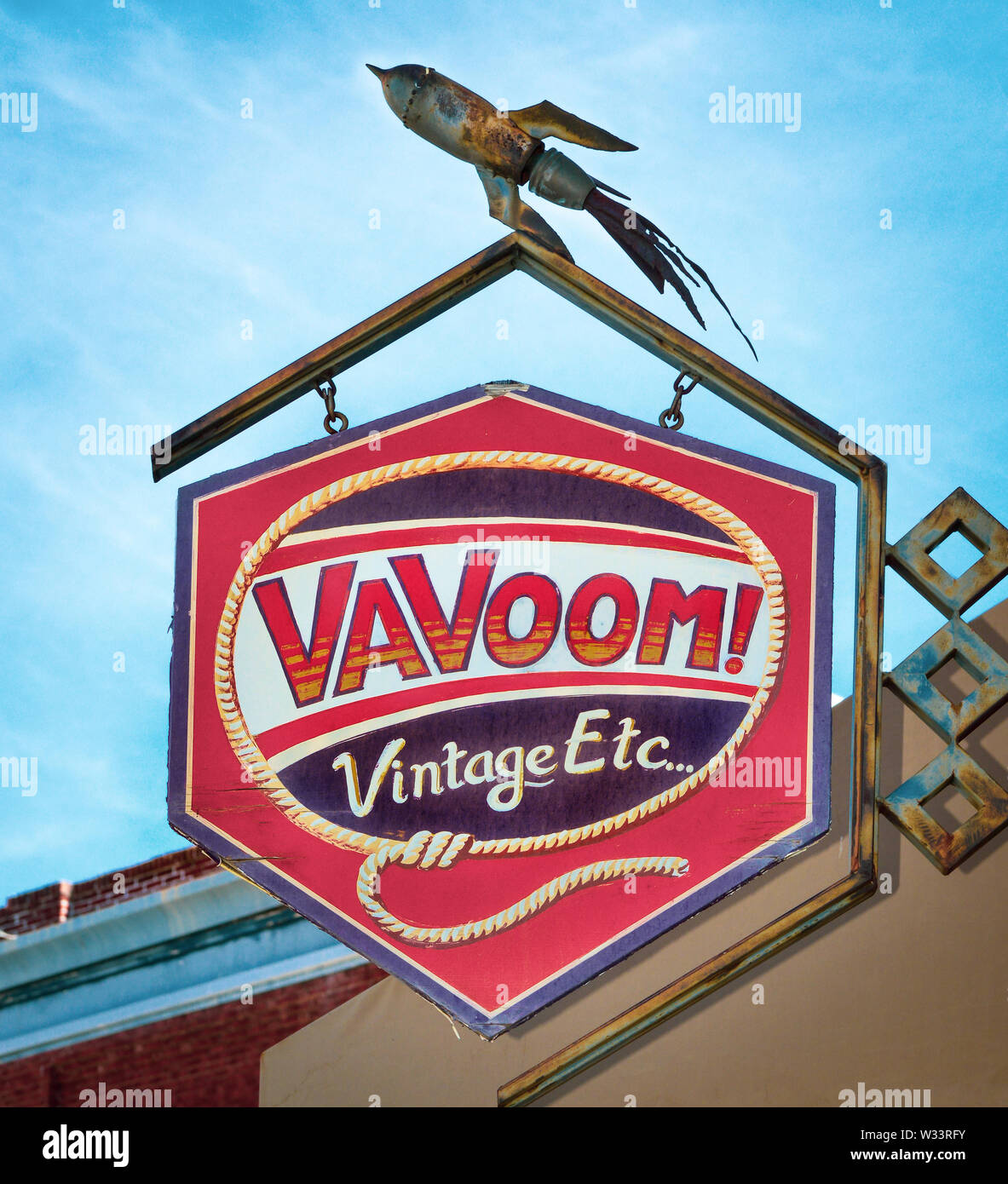 Vintage rocket toy hi-res stock photography and images - Alamy