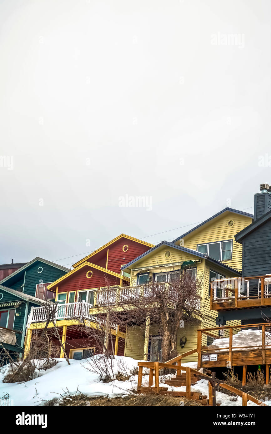 Covered porches hi-res stock photography and images - Alamy