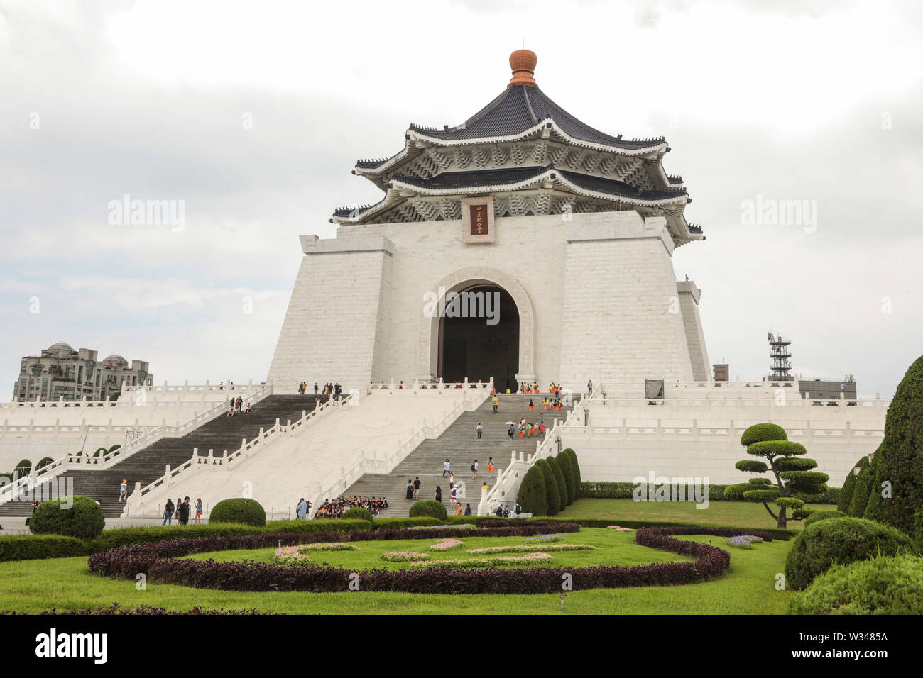 chiang kai shek memorial taipei