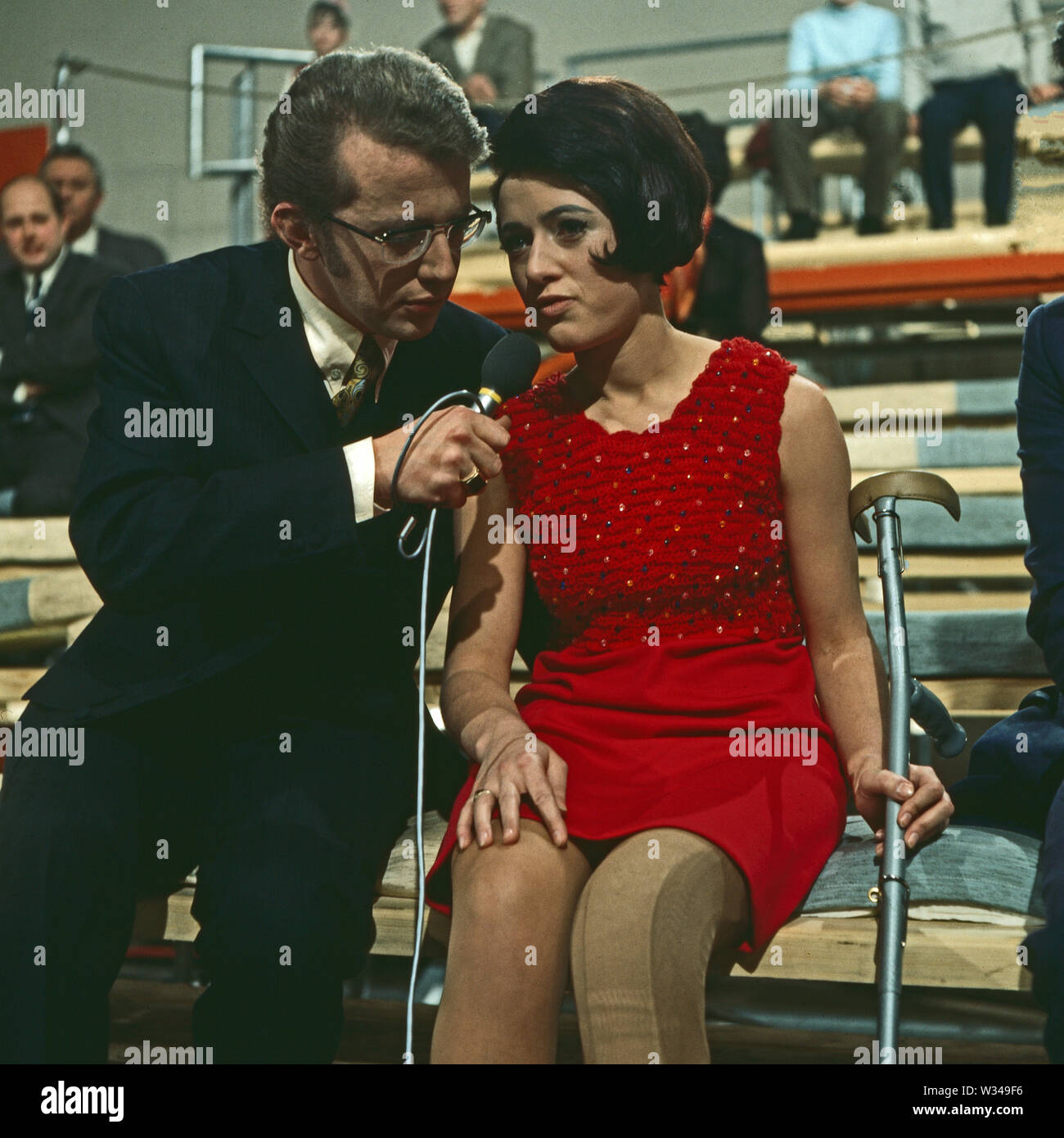 Zdf Hitparade Musiksendung Deutschland 1969 2000 Miwirkende Renate Kern Stock Photo Alamy