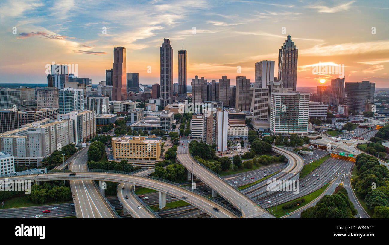 Atl sunset hires stock photography and images Alamy