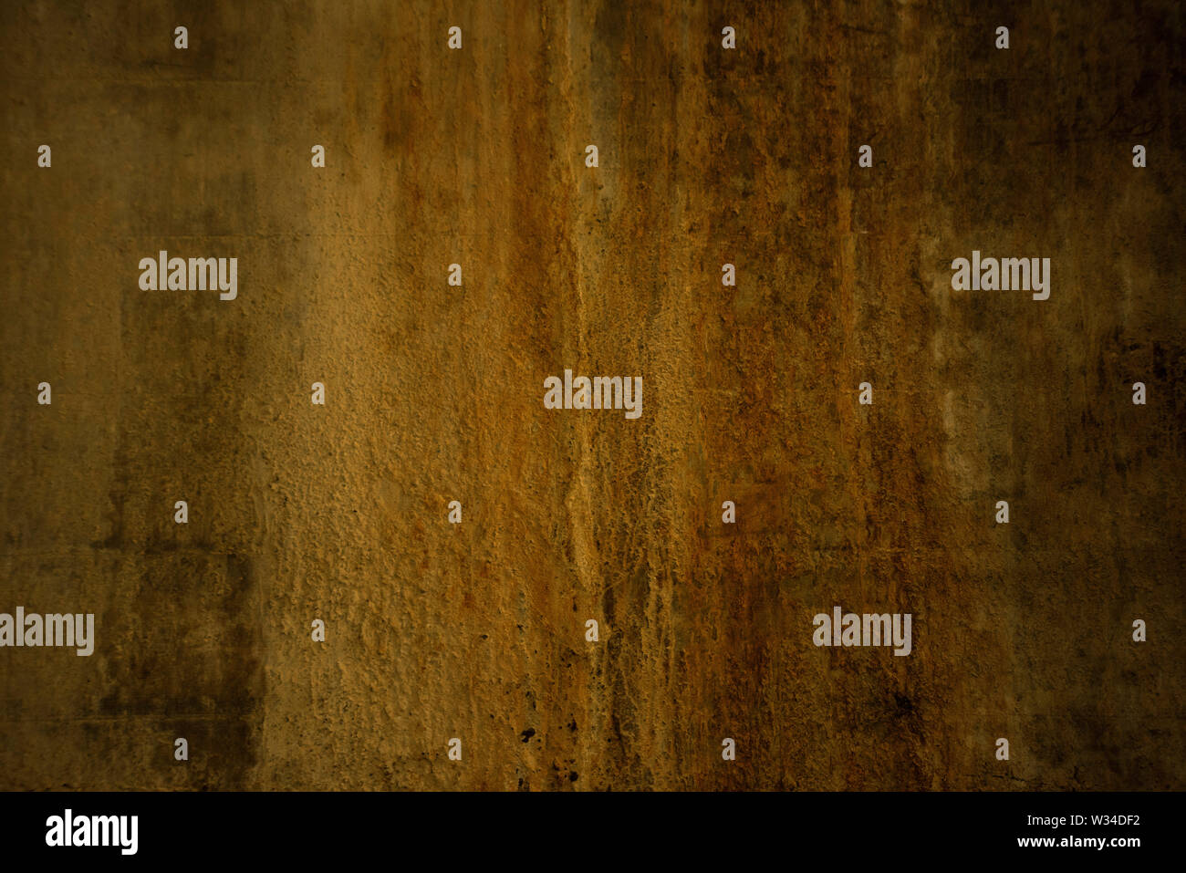 A concrete wall stained by minerals and rust Stock Photo - Alamy