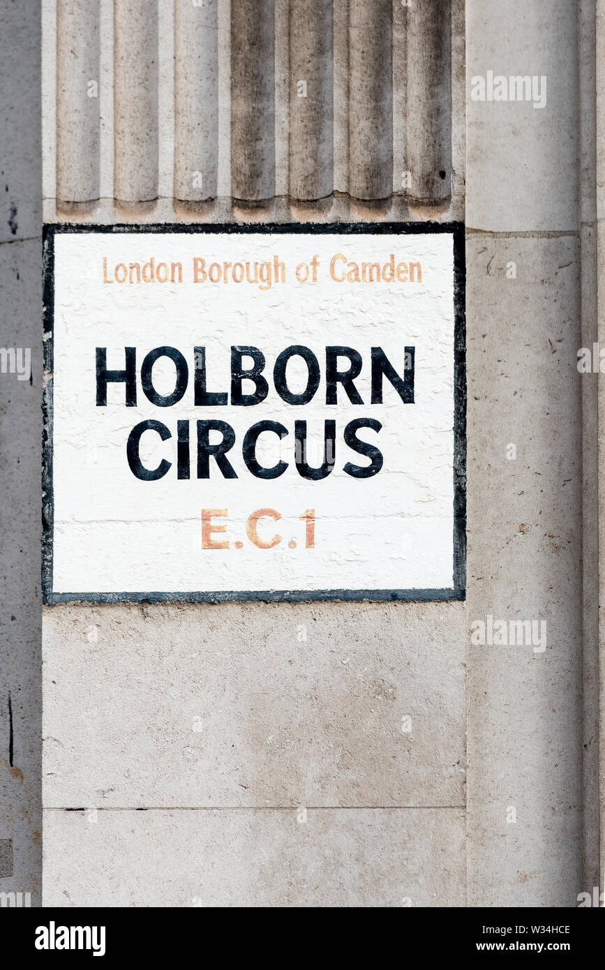 Hand painted Holborn Circus street sign in London Borough of Camden, EC1. Stock Photo