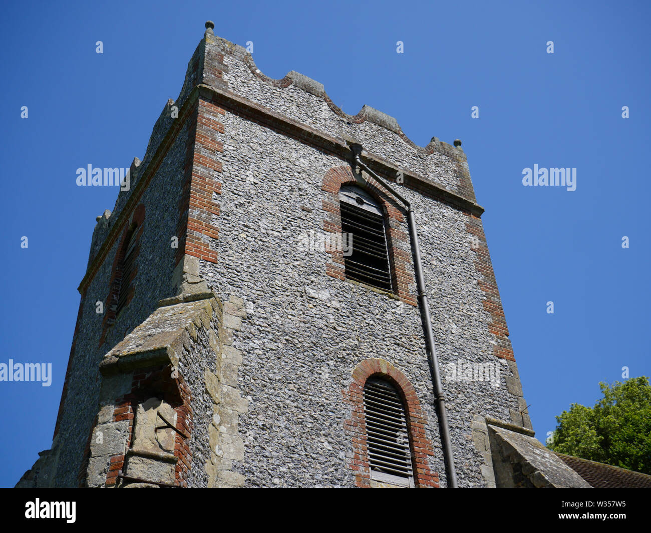 Church of St. Mary the Virgin, on the Ridgeway Path, North Stoke, Oxfordshire, England, UK, GB. Stock Photo