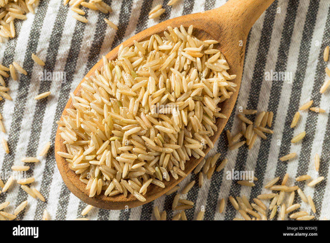 Dry Organic Indian Basmati Rice Ready to Cook Stock Photo Alamy