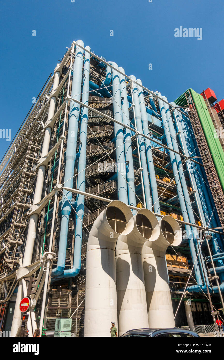 Centre Georges Pompidou, Beaubourg, museum for modern art. Paris, France. Stock Photo