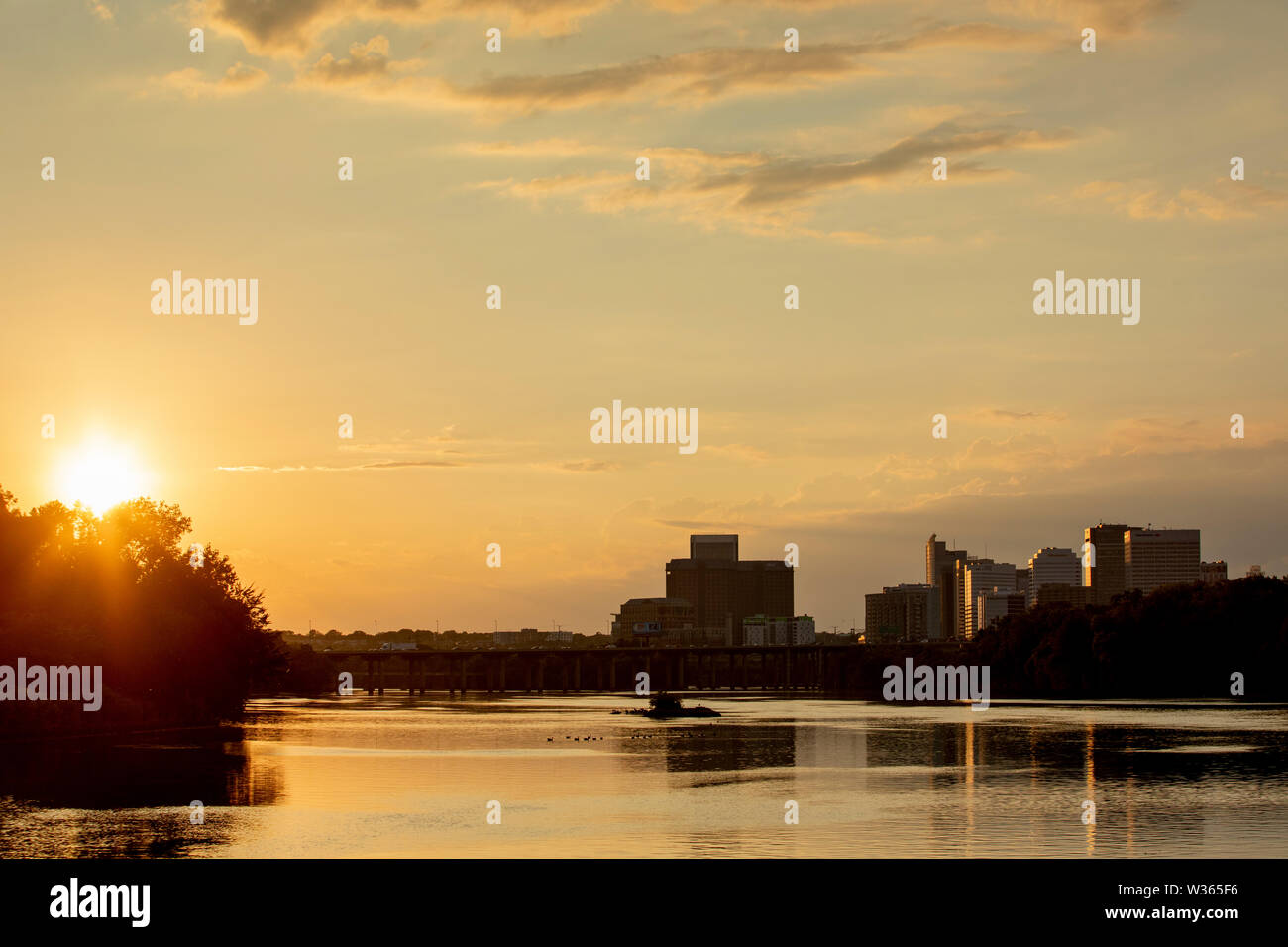 Richmond, Virginia Skyline James River Stock Photo Alamy