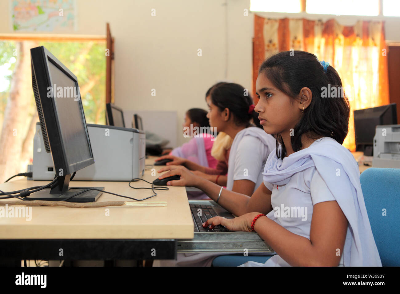 School children using computers in computer lab Stock Photo - Alamy