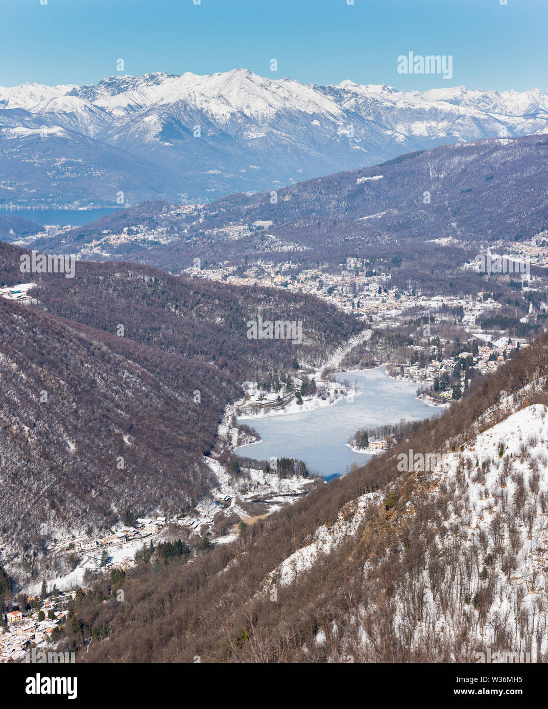 North Italy in winter. View from Valganna with Lake Ghirla to Lake  Maggiore, province of Varese, Lombardy Stock Photo - Alamy