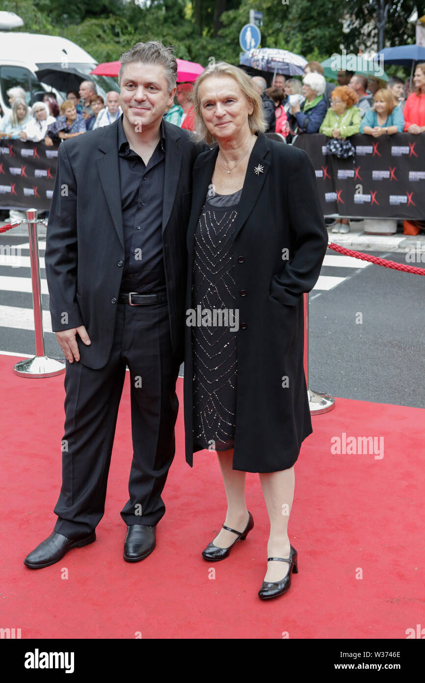 Worms Germany 12th July 2019 Author Elke Heidenreich Right And Her Partner Marc Aurel Floros Left Pose For The Cameras At The Red Carpet Of The Nibelungen Festspiele Actors Politicians And Other Vips Attended
