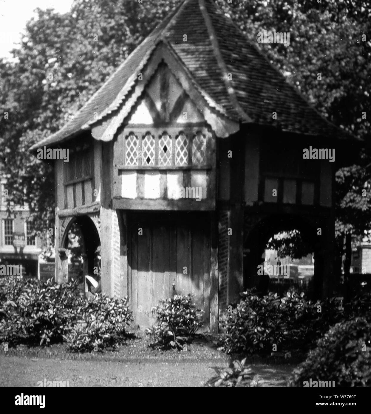 Gardeners hut in Soho Square, London Stock Photo Alamy