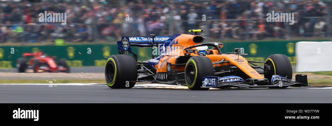 Silverstone Circuit Northampton Uk 13th July 2019 Fia Formula 1 Grand Prix Of Britain Qualification Day Sparks Fly From The Back Of Lando Norris Driving His Mclaren F1 Team Mcl34 Credit Action