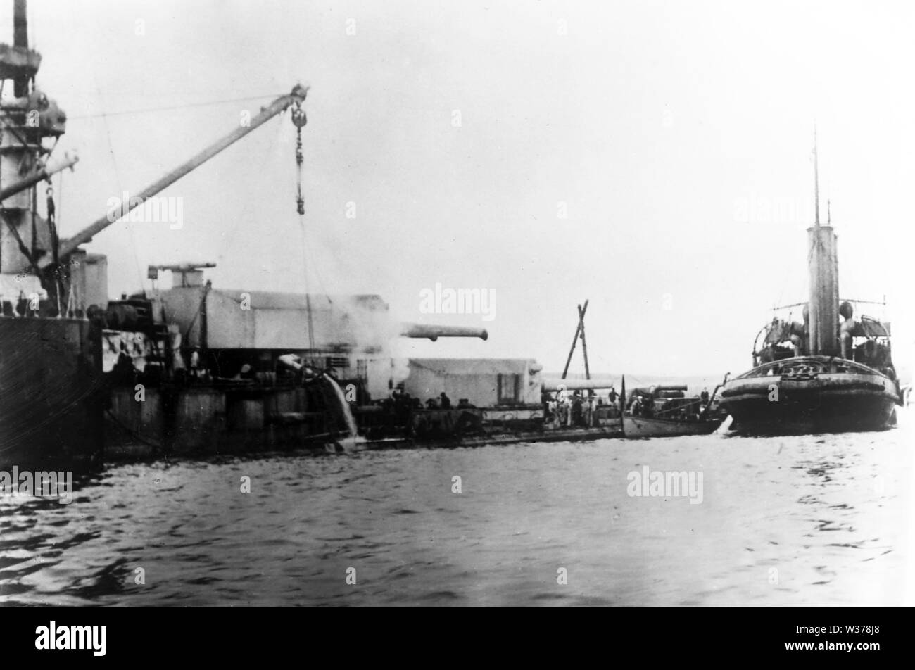 Scapa Flow, salvaging Battleship Baden Stock Photo