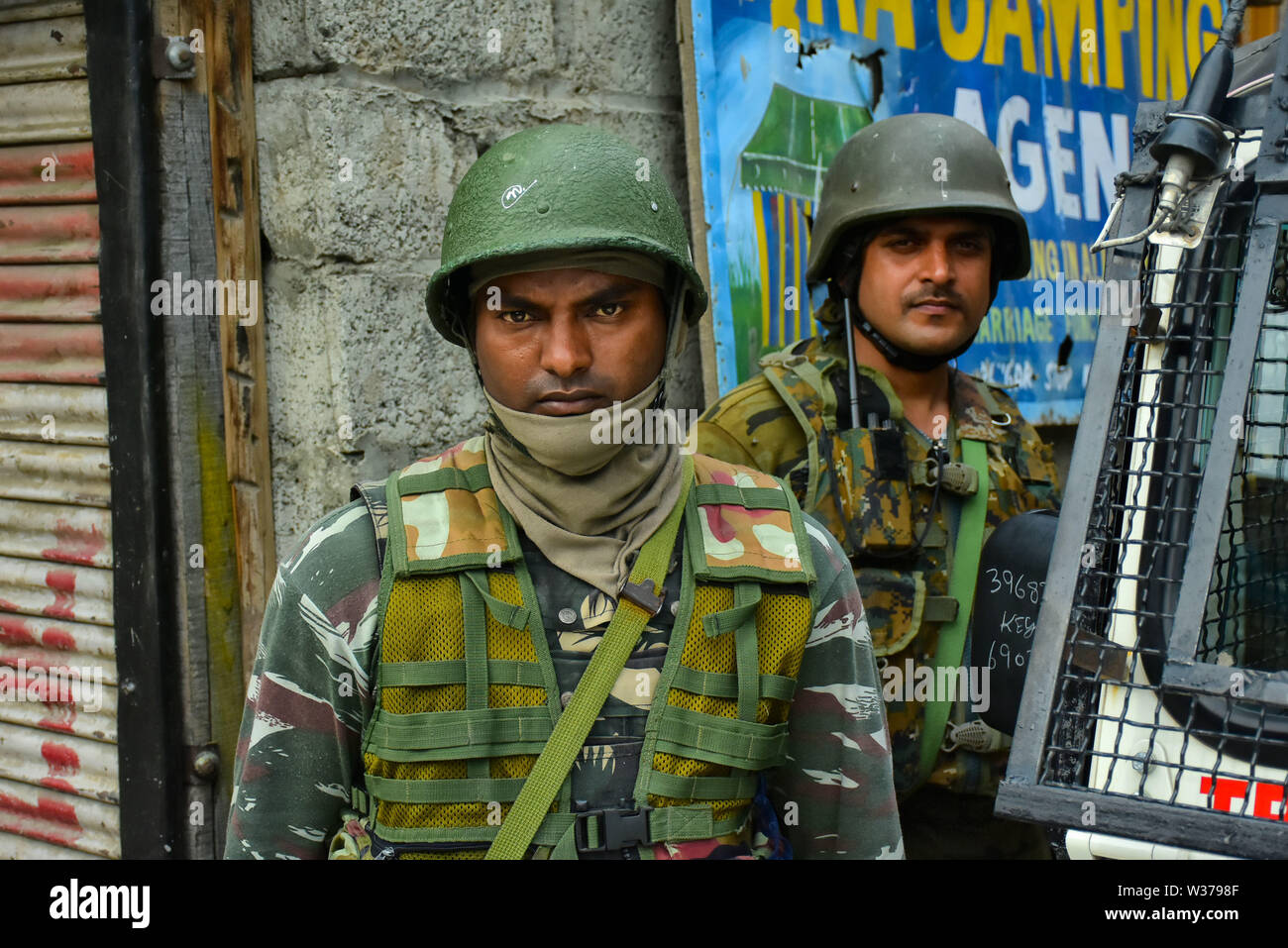 Indian Army Kashmir curfew 2019 deployment