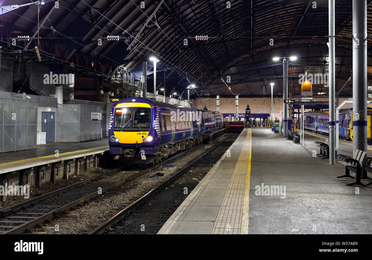 A Abellio Scotrail class 170 Turbostar at Glasgow Queen street waiting
