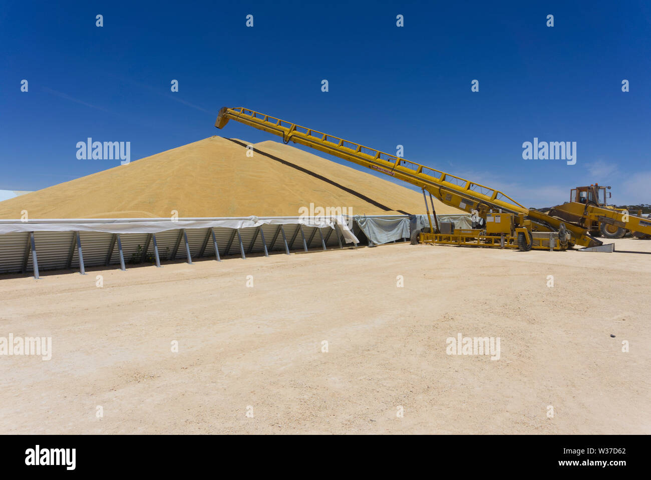 Wheet Storage Injection Wheat in bunker system storage which is designed to handle the ...