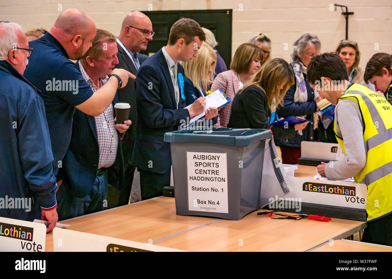 Votes being counted, Ward 5 Council election, Haddington & Lammermuir by-election, East Lothian May 2019, Scotland, UK Stock Photo