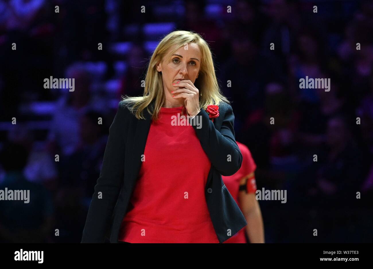 Netball coach tracey neville hi-res stock photography and images - Alamy