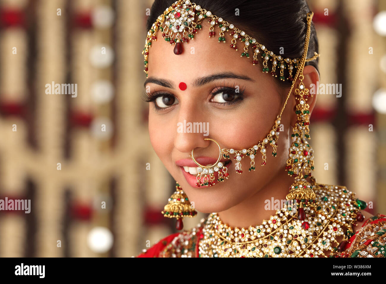Nose ring indian hi-res stock photography and images - Page 12 - Alamy