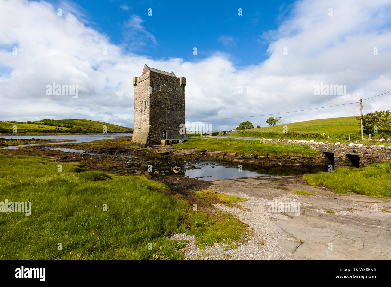 Rockfleet Castle, or Carrickahowley Castle a tower house of Grace O'Malley the pirate queen near Newport in County Mayo, Ireland Stock Photo