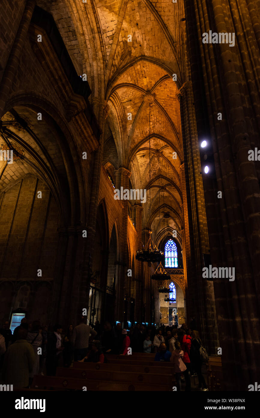 Nave lateral hires stock photography and images Alamy