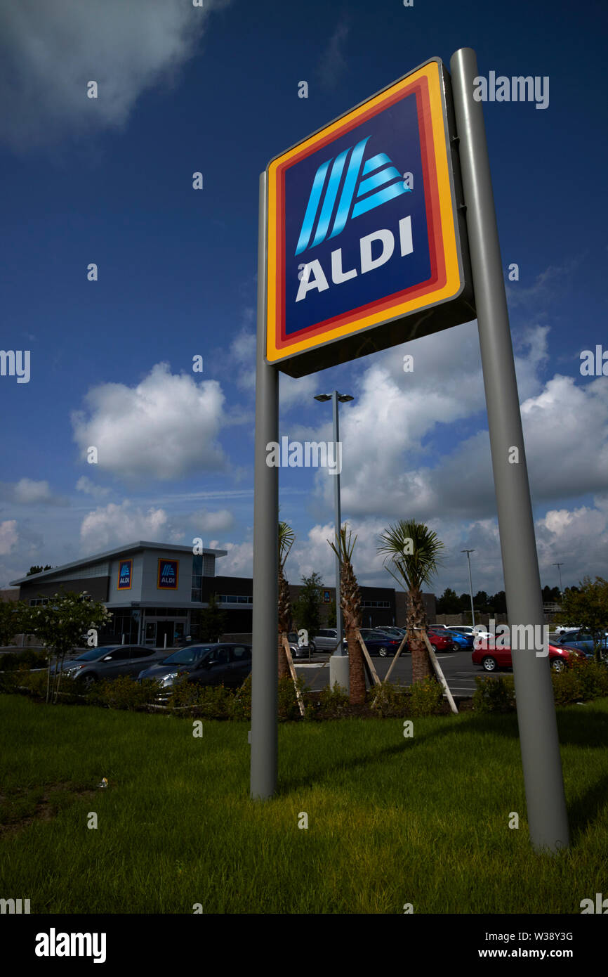 Aldi store in orlando florida USA United States of America Stock Photo