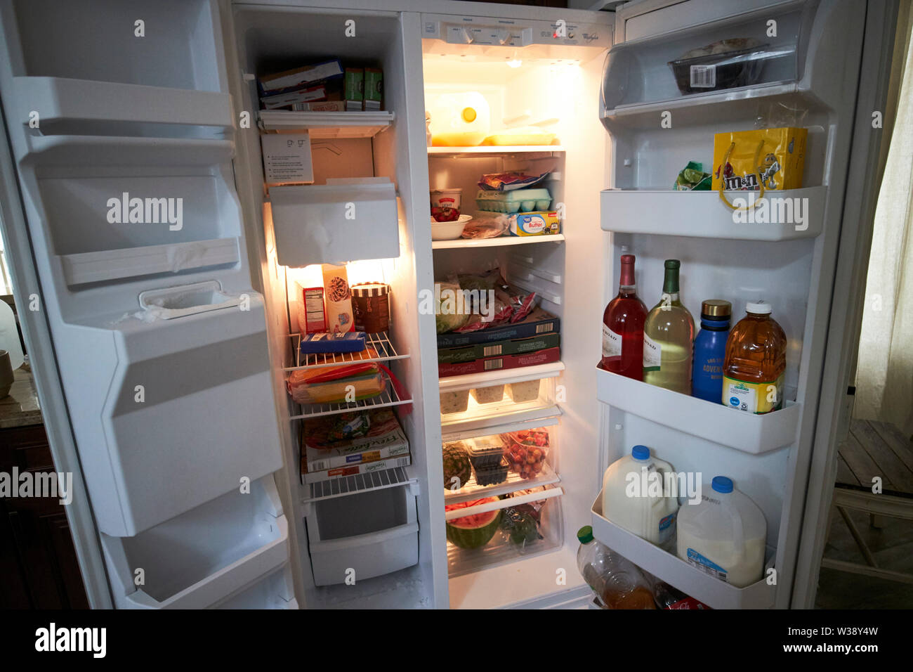 Fridge open milk hi-res stock photography and images - Page 2 - Alamy