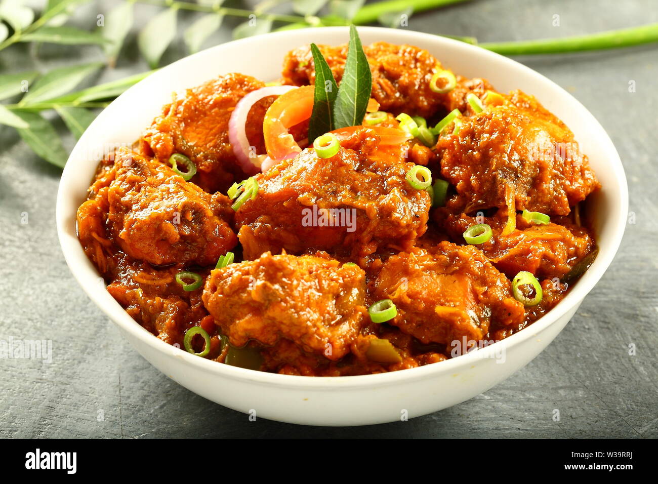 Homemade spicy chicken curry - Indian cooking Stock Photo - Alamy