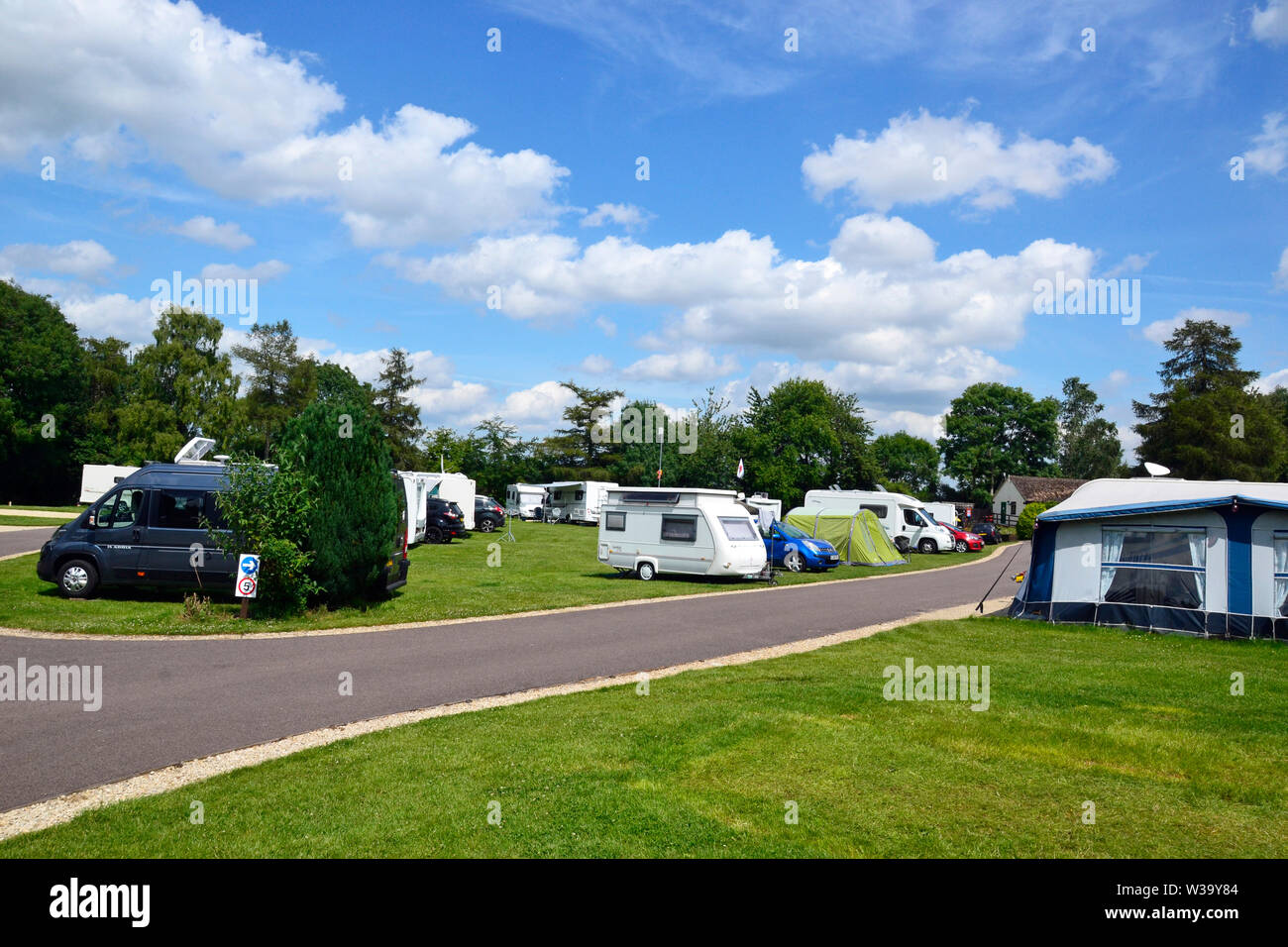 Chipping Norton Camping and Caravanning Club Site, Oxfordshire, UK
