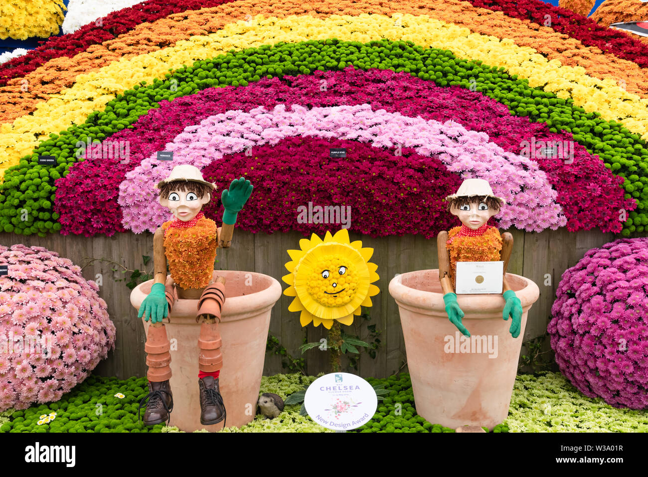 Flowerpot men display at Chelsea Flower Show Stock Photo