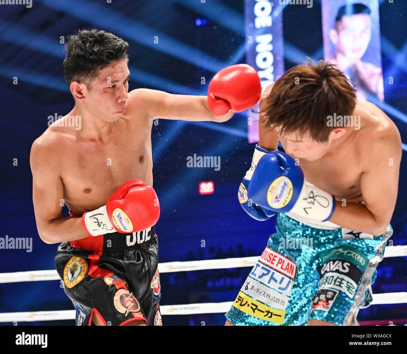 Satoshi Shimizu of Japan fights against Joe Noynay of Philippines during the second round of the WBO Asia Pacific Super Featherweight title bout at Edion Arena Osaka in Osaka, Japan on July 12. 2019. Credit: Hiroaki Yamaguchi/AFLO/Alamy Live News Stock Photo