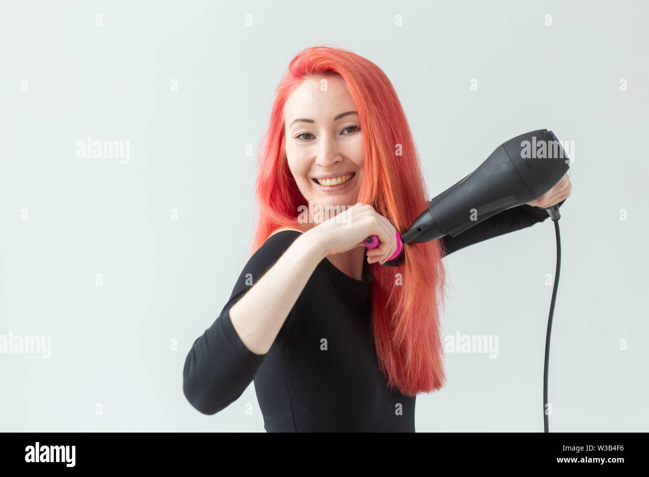 Hairdresser Beauty Salon And People Concept Young Woman Hair