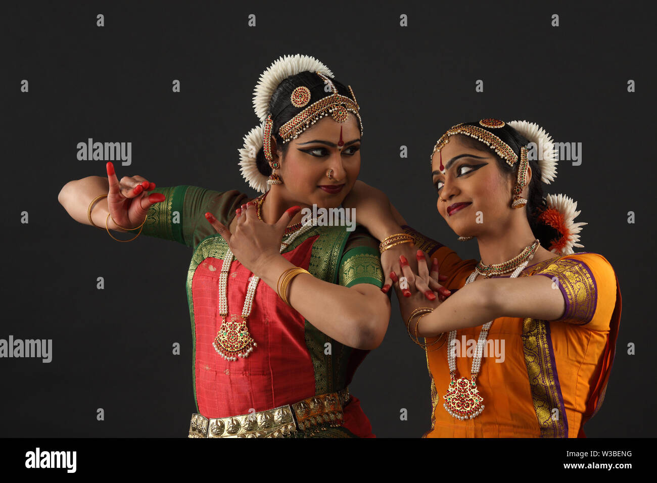 Radha Madhava Smvadam  Leela Taranga Margam  Sridevi Nrithyalaya   Bharathanatyam Dance  YouTube