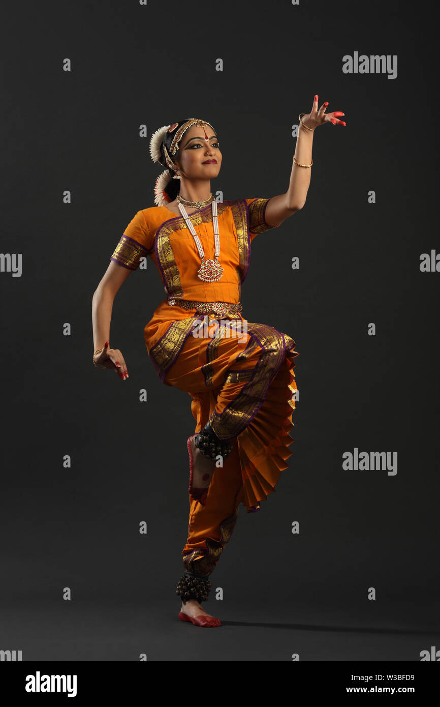 Bharatanatyam – the oldest classical dance heritage of India - FOTIS EDU