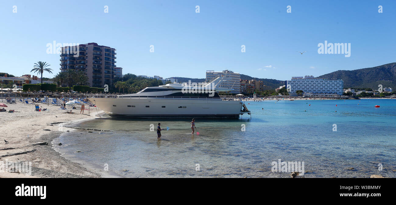 Luxury yacht wrecked in Calvia near famous magaluf beach Stock Photo