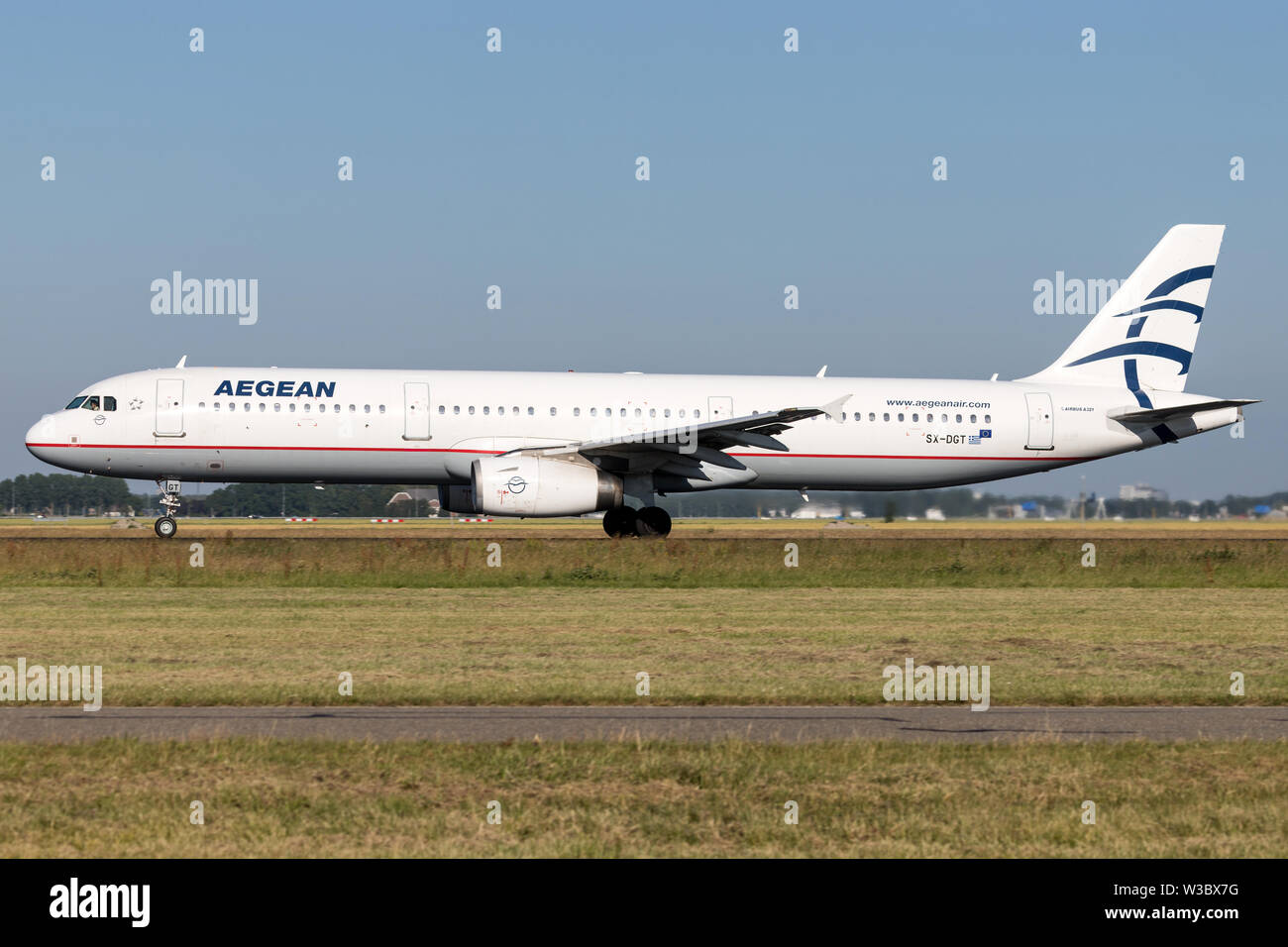 Greek Aegean Airlines Airlines Airbus A321-200 with registration SX-DGT on take off roll on runway 36L (Polderbaan) of Amsterdam Airport Schiphol. Stock Photo