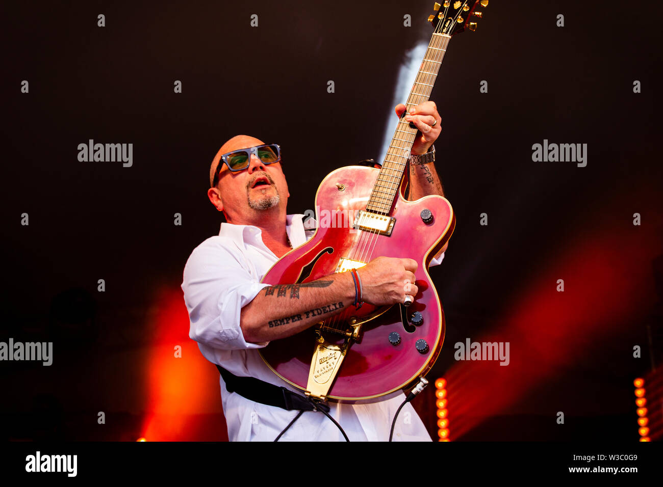 Fun Lovin' Criminals, Village Green Music and Arts Festival, Southend-on-Sea, Essex © Clarissa Debenham / Alamy Stock Photo