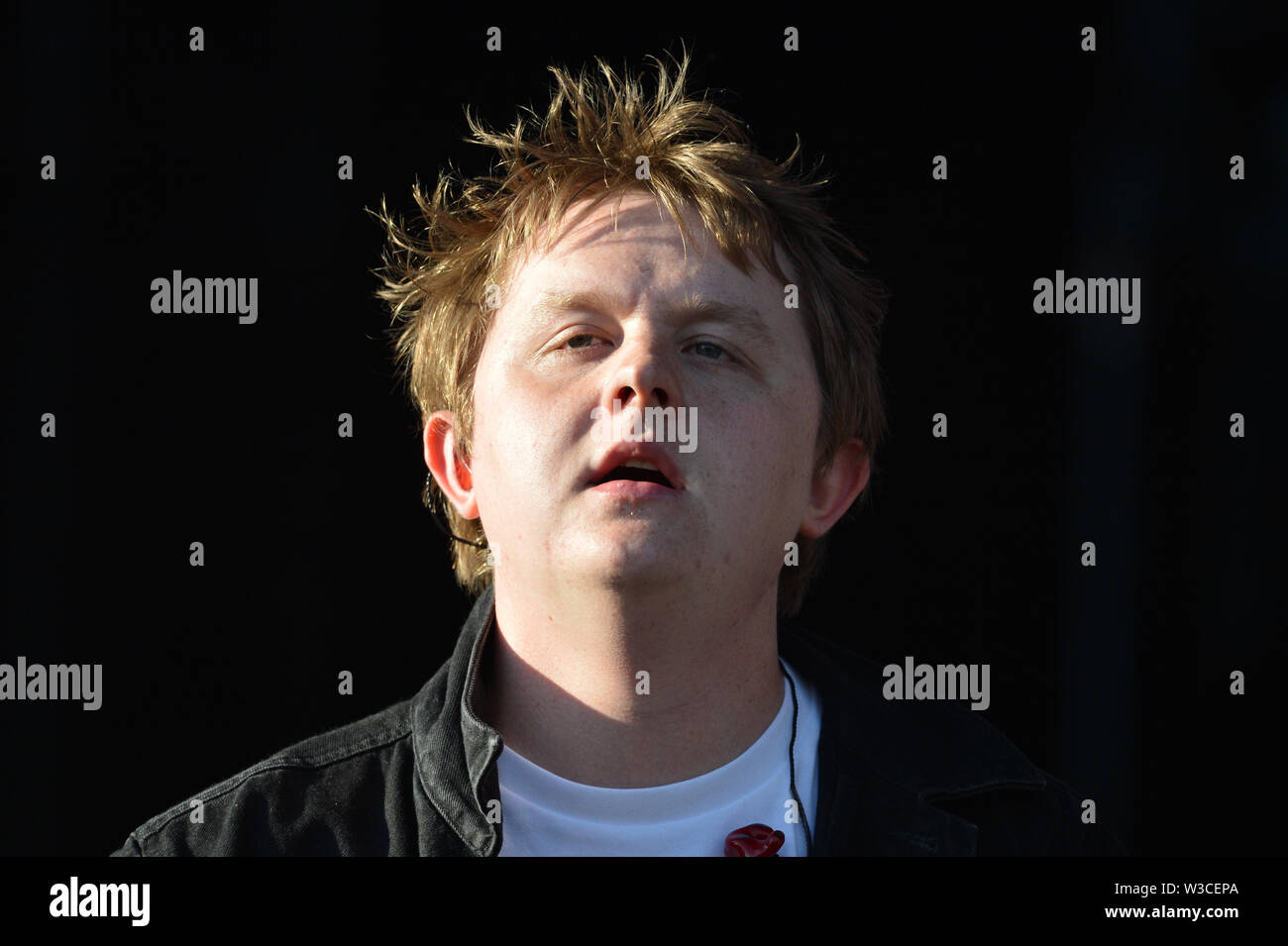 Lewis capaldi glasgow hi-res stock photography and images - Alamy