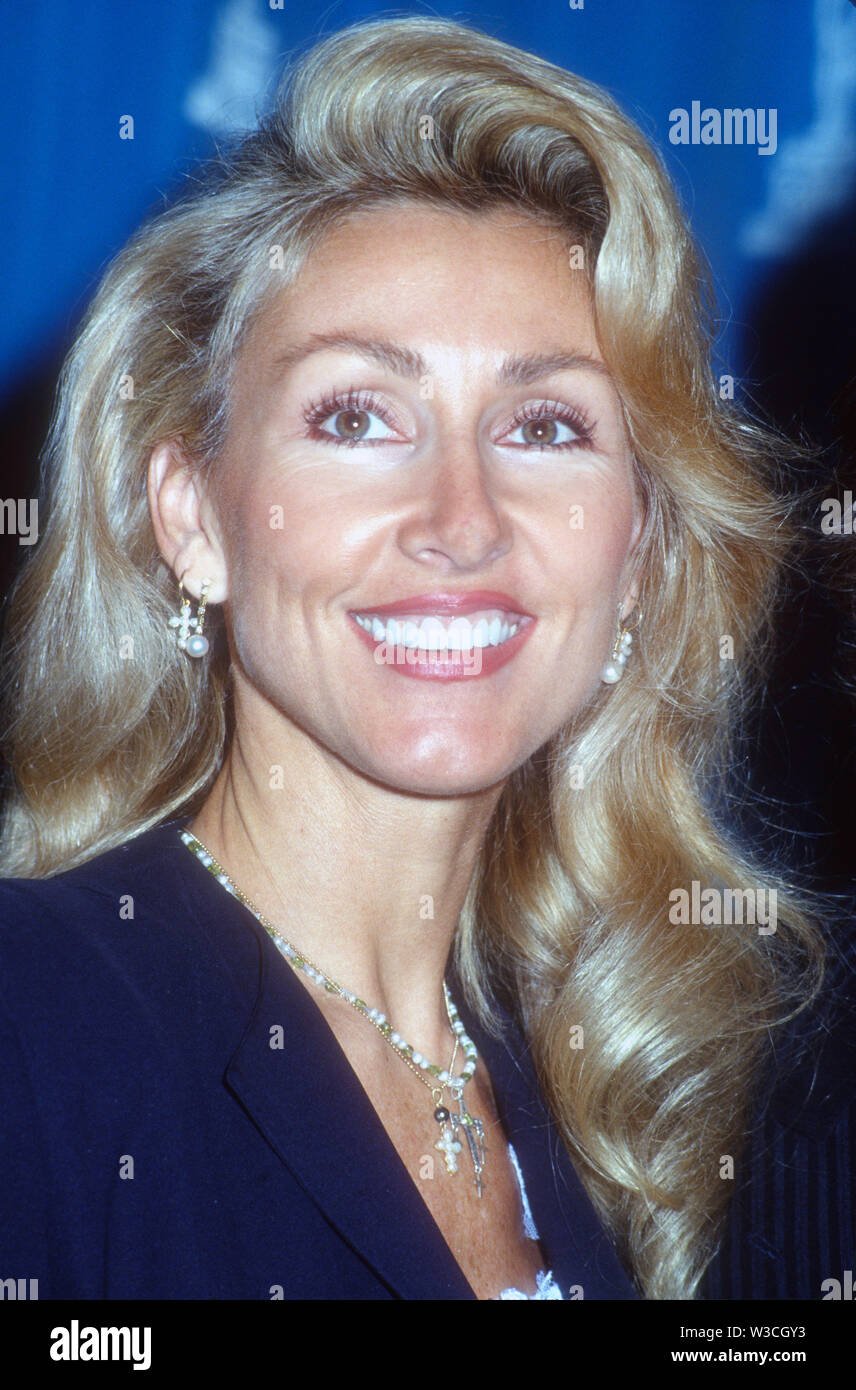 Linda Thompson 1993 Photo By Michael