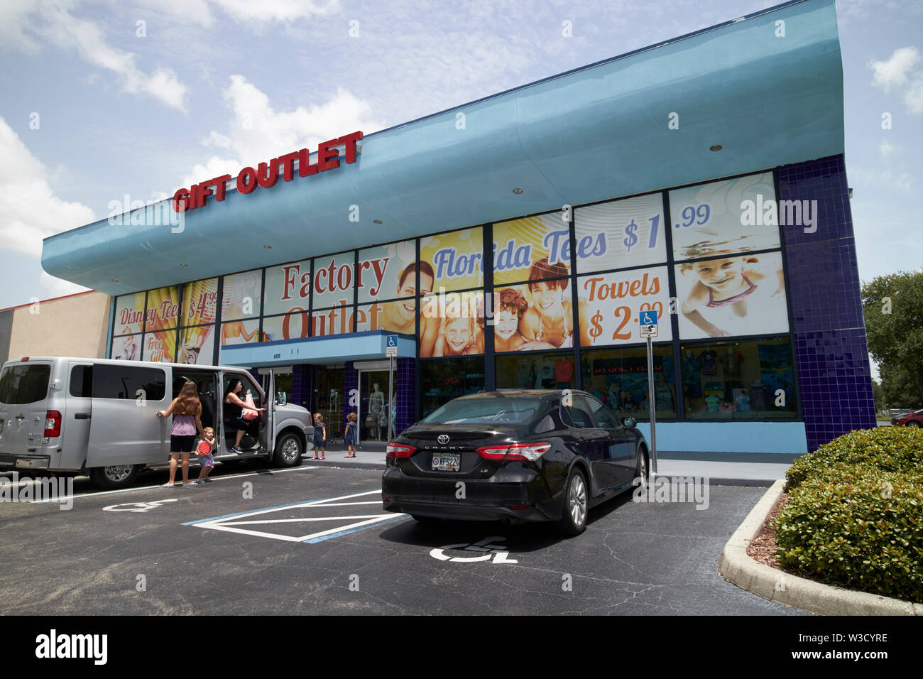 Orlando outlet hi-res stock photography and images - Alamy