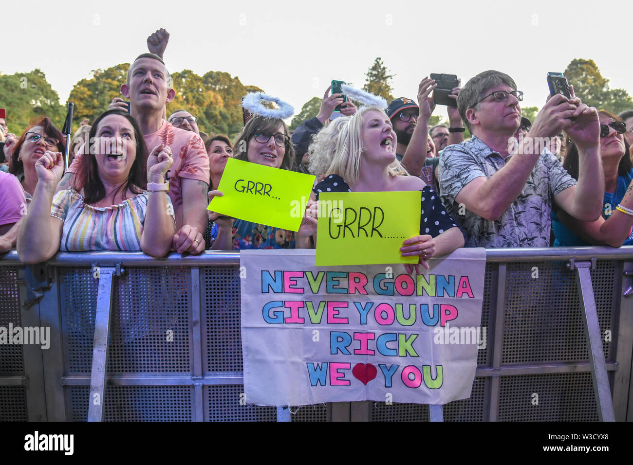 London, UK. 14th July 2019. Thousands screaming fans at Rick Astley, 80s icon returned performs at Kew the Music 2019 on 14 July 2019, London, UK. Credit: Picture Capital/Alamy Live News Stock Photo