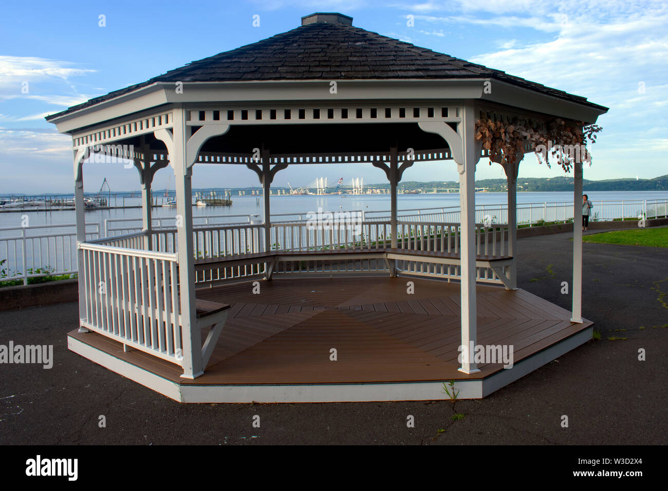 Gazebo at Piermont, New York, overlooking the new Tappan Zee Bridge and
