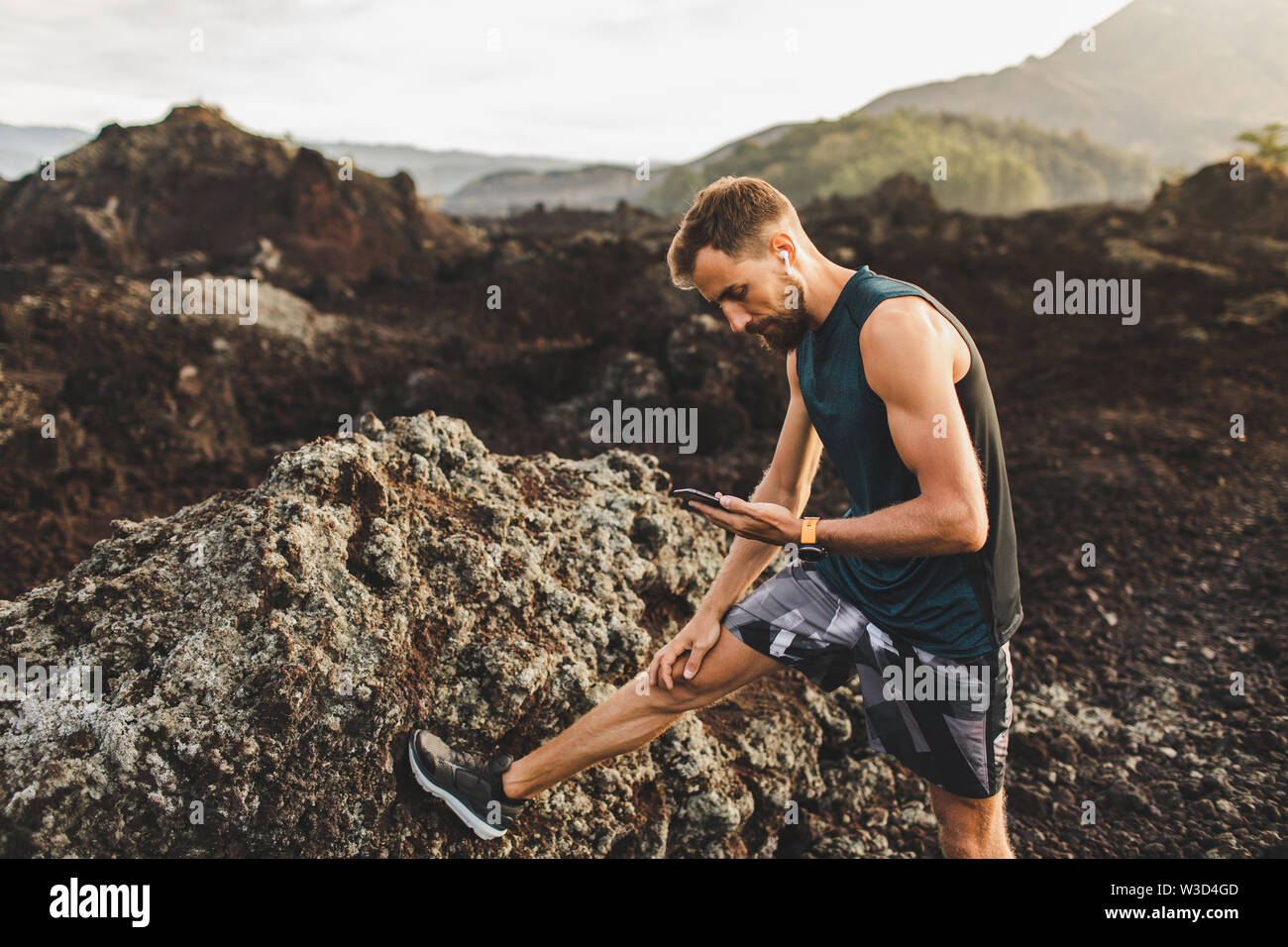 Male jogging headphones hi-res stock photography and images - Page 5 - Alamy